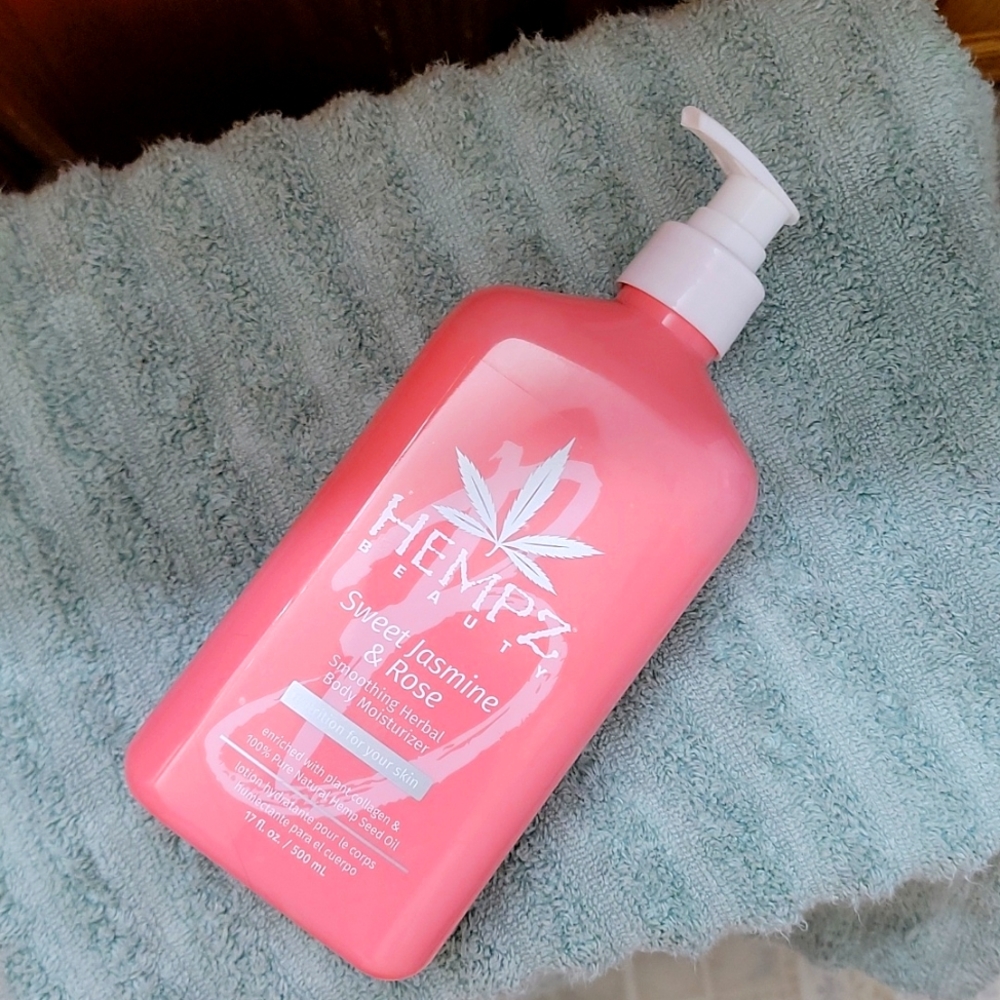 HEMPZ Sweet Jasmine and Rose